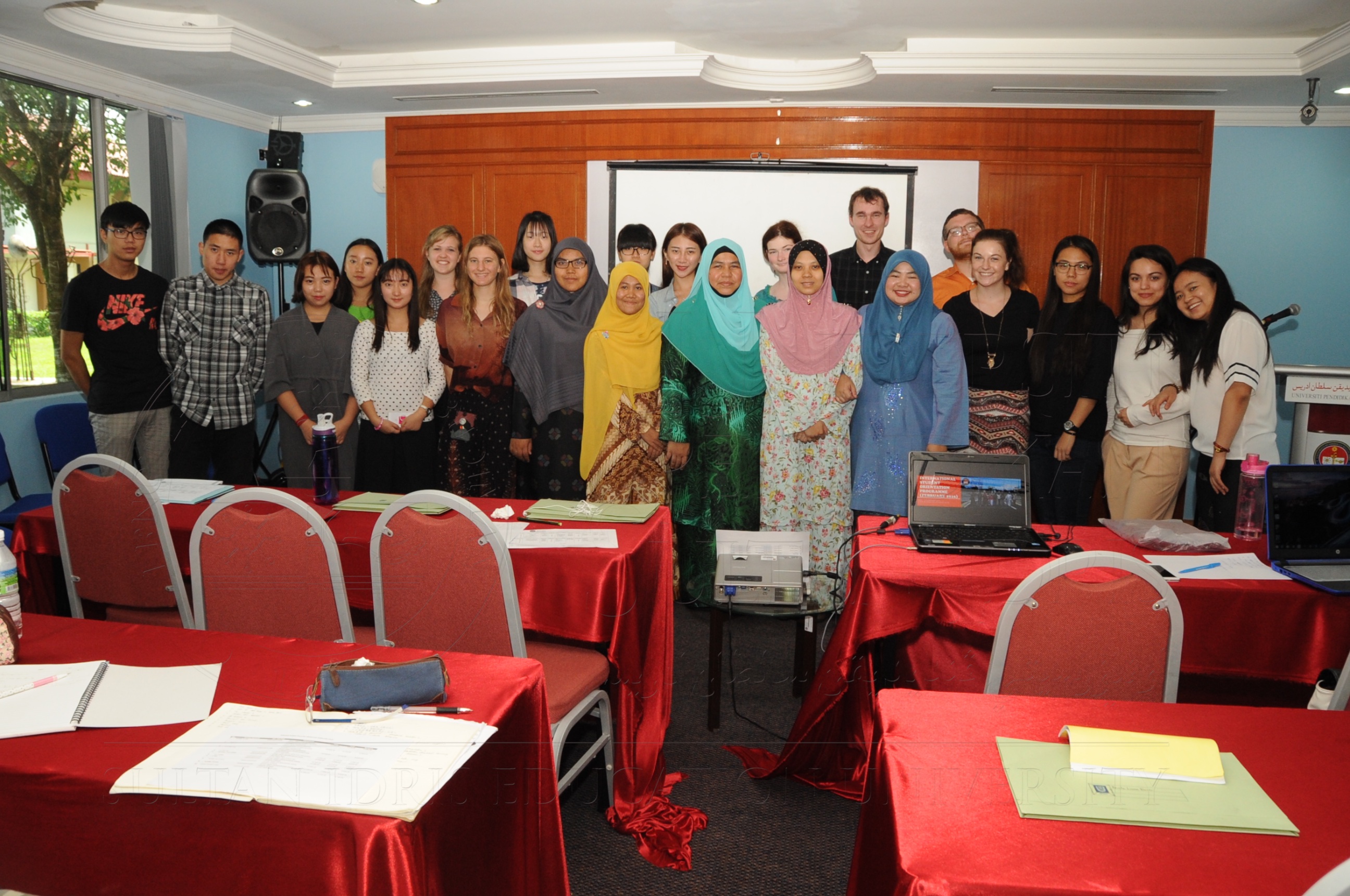 PRO16 17 antarabangsa HAS 0184